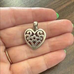 Retired James Avery Sterling Silver Heart Flower Pendant